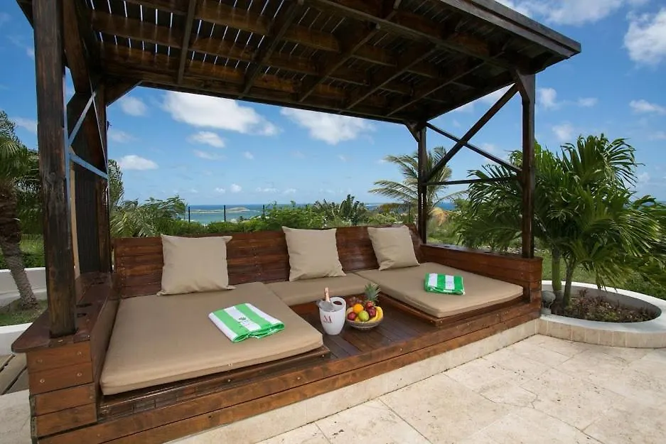 Villa Dolphin Saint Martin Orient Bay Sint Maarten