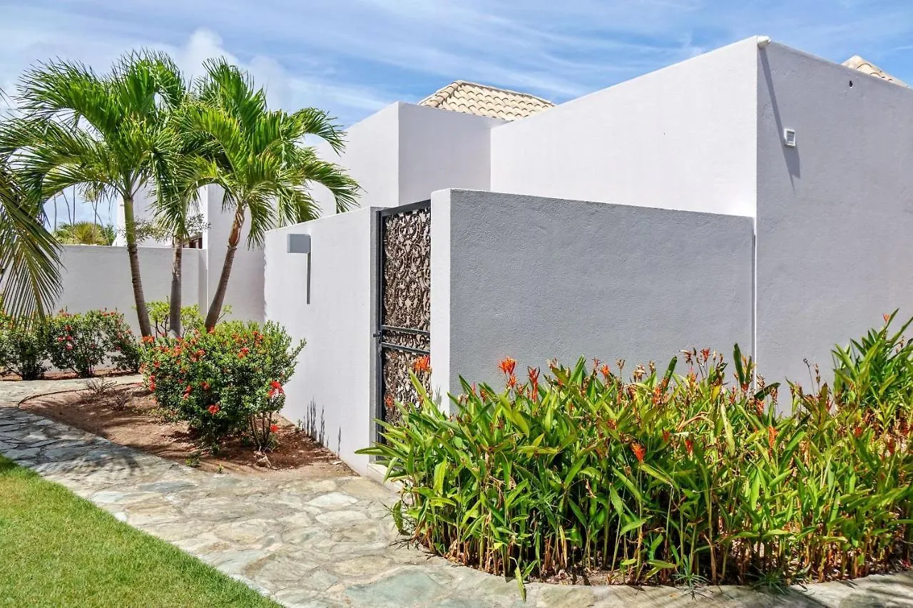 Villa Dolphin Saint Martin Orient Bay Sint Maarten